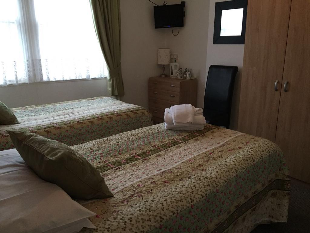 Astonwood Hotel Лландидно Екстер'єр фото