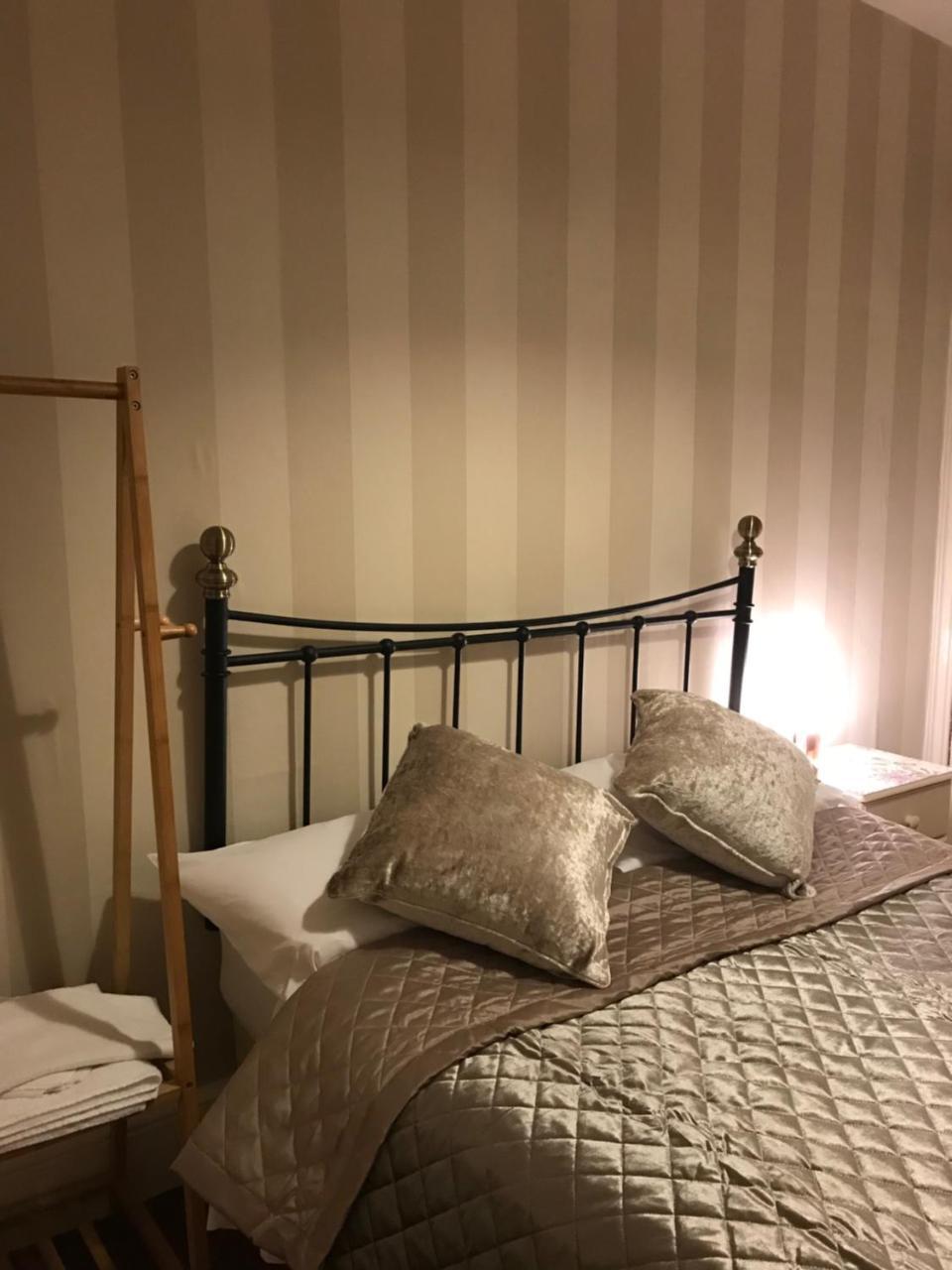 Astonwood Hotel Лландидно Екстер'єр фото